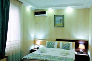 Отель Hotel Park Батуми Двухместный номер с 1 кроватью-7