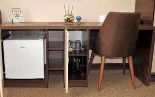 Отель Hotel Park Батуми Трехместный номер-11